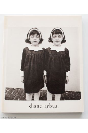 Diane Arbus / Doon Arbus Diane Arbus: An Aperture Monograph 1475