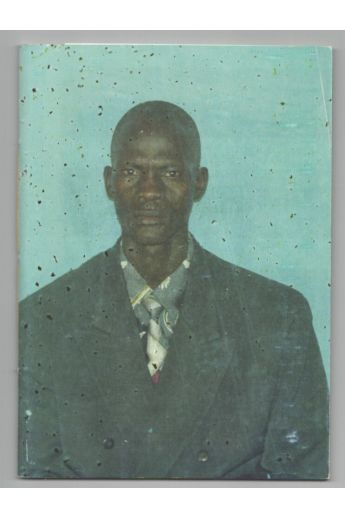 Andrea Stultiens Pose: Ugandan Images 1829