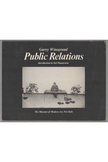 Garry Winogrand Public relations 2355
